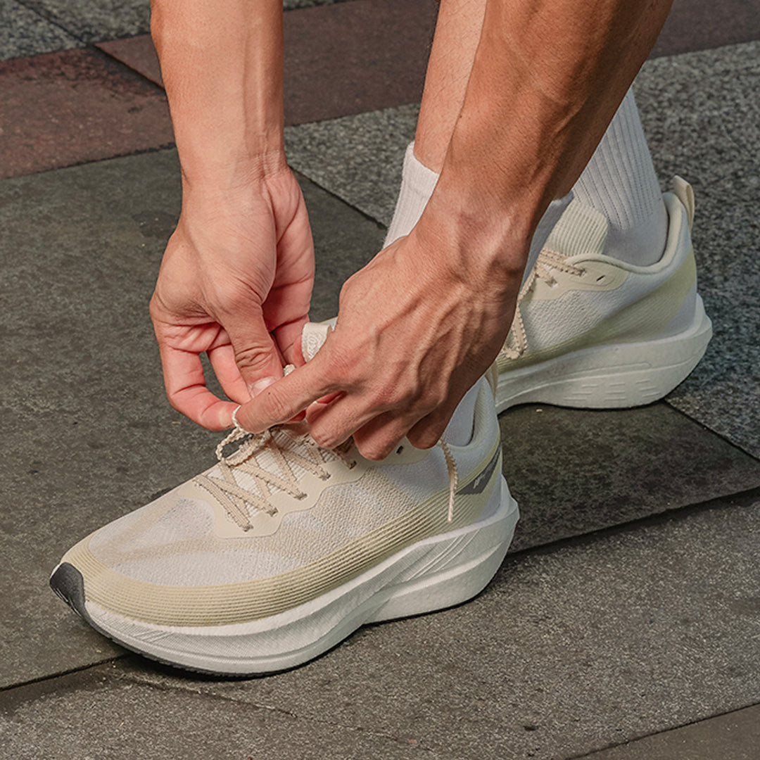 Warrior Running WR-01 Ghost Runner Cream White